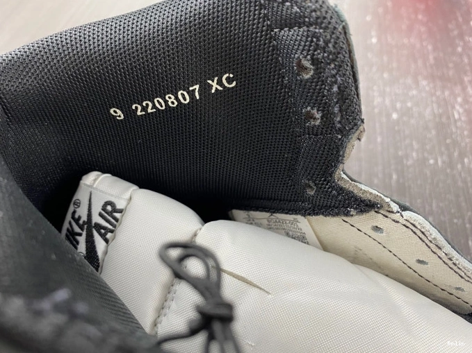 Bmlin Shoes Retro (2023) High White Jordan Black 85 1 BQ4422-001 0824